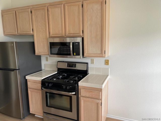 11340 Portobelo 3, San Diego, CA 92124
