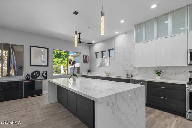 7246 E LUPINE Avenue, Scottsdale, AZ 85260