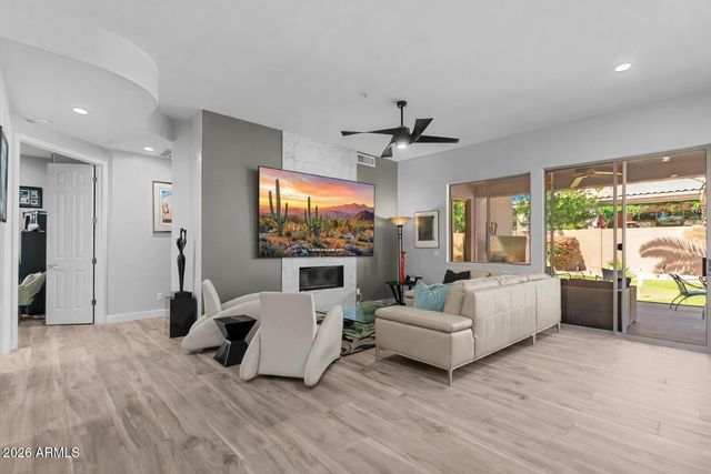 7246 E LUPINE Avenue, Scottsdale, AZ 85260