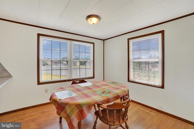 3230 LEWISBERRY RD, York, PA 17404