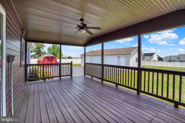 3230 LEWISBERRY RD, York, PA 17404