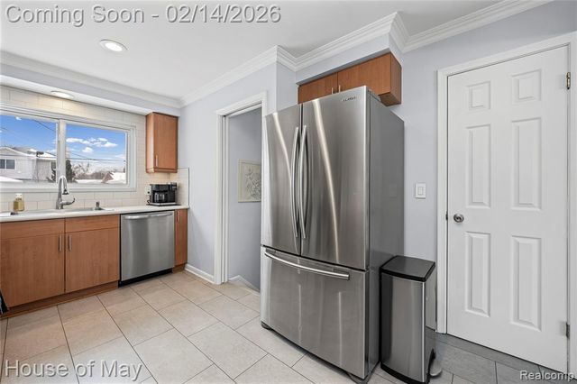 1528 Englewood Avenue, Royal Oak, MI 48073