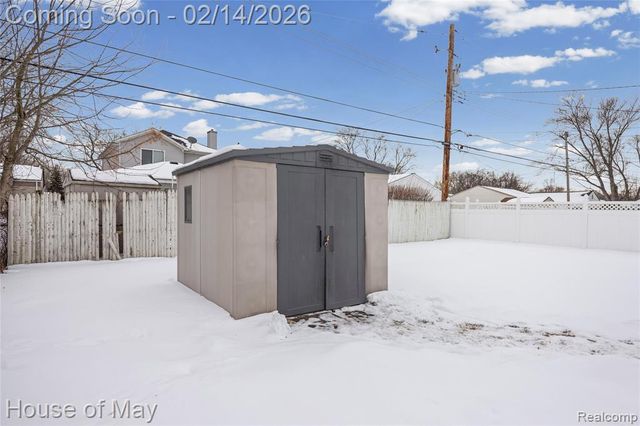 1528 Englewood Avenue, Royal Oak, MI 48073