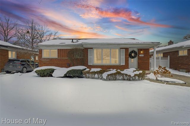 1528 Englewood Avenue, Royal Oak, MI 48073