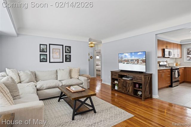 1528 Englewood Avenue, Royal Oak, MI 48073