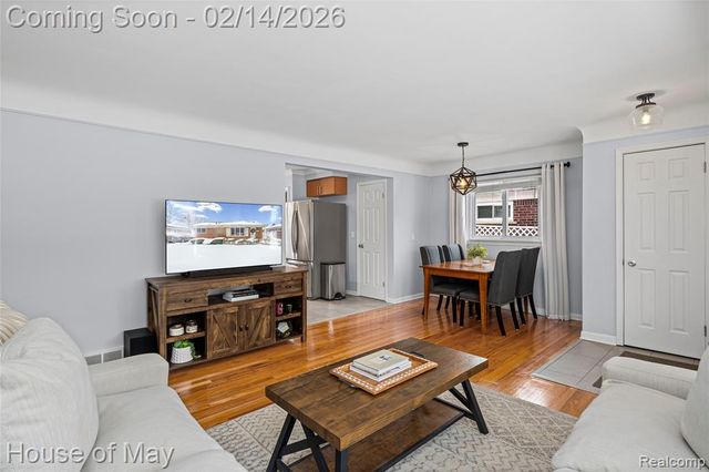 1528 Englewood Avenue, Royal Oak, MI 48073