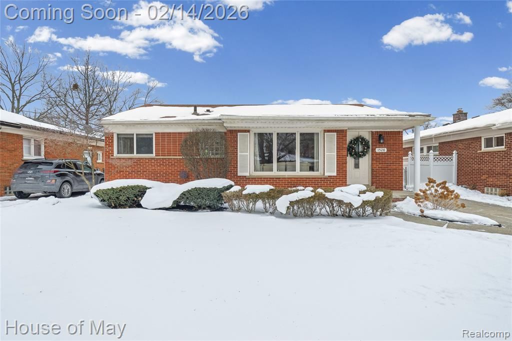 1528 Englewood Avenue, Royal Oak, MI 48073