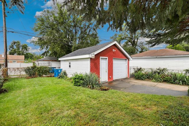 12634 S Ada Street, Calumet Park, IL 60827
