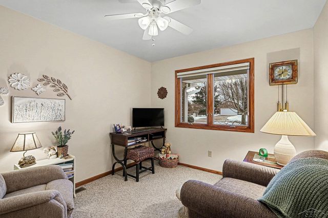 2 Thornapple Court, Saginaw, MI 48603