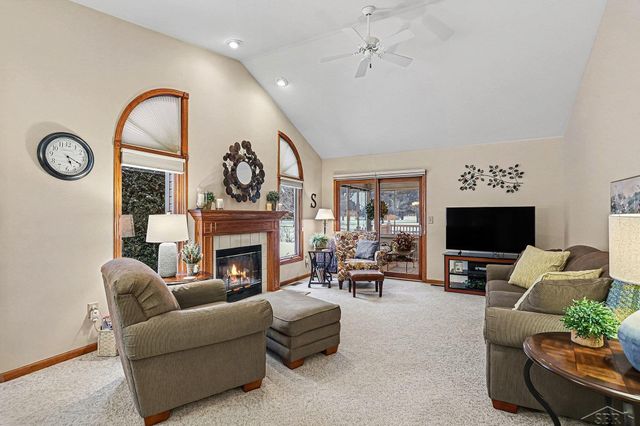 2 Thornapple Court, Saginaw, MI 48603