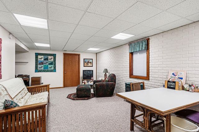 2 Thornapple Court, Saginaw, MI 48603