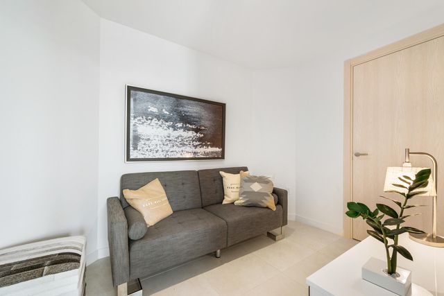 401 N Birch Road Th1, Fort Lauderdale, FL 33304