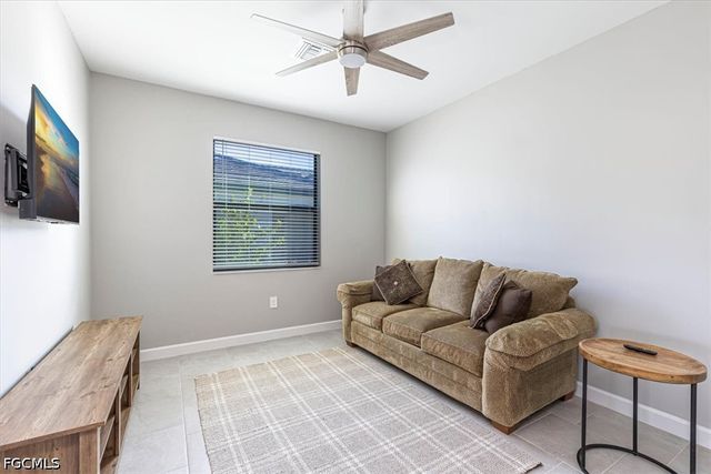 19504 Hinkley DR, Estero, FL 33928