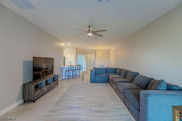 19504 Hinkley DR, Estero, FL 33928