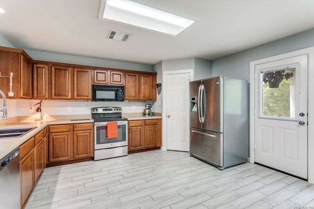 10810 Copper Pot, San Antonio, TX 78245