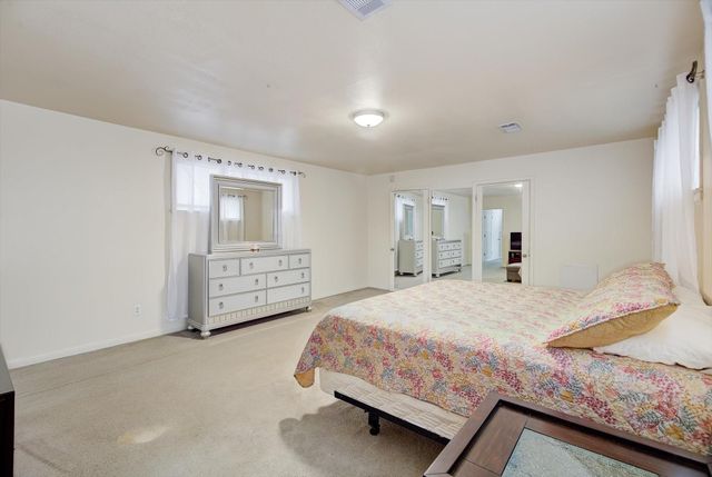 2000 E Fayle Street, Baytown, TX 77520