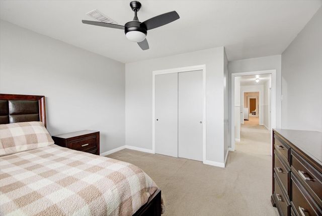 2000 E Fayle Street, Baytown, TX 77520