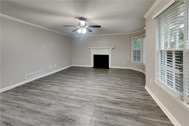 5 Indian Lake Court, Hiram, GA 30141