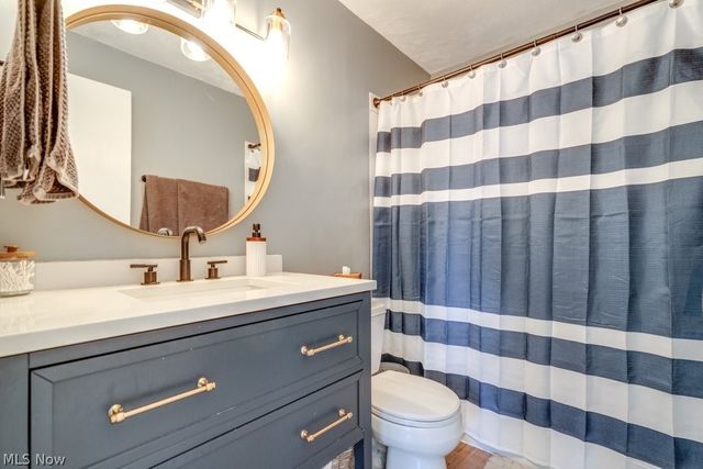 2331 Larchdale Drive, Cuyahoga Falls, OH 44221