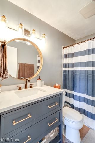 2331 Larchdale Drive, Cuyahoga Falls, OH 44221