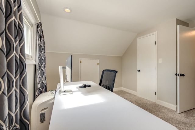 2331 Larchdale Drive, Cuyahoga Falls, OH 44221