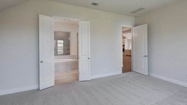 2923 Eagle Rise, San Antonio, TX 78245