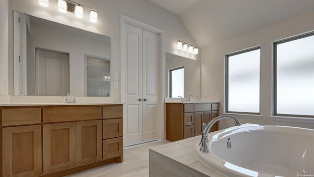 2923 Eagle Rise, San Antonio, TX 78245