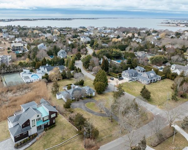 69 Oneck Road, Westhampton Beach, NY 11978