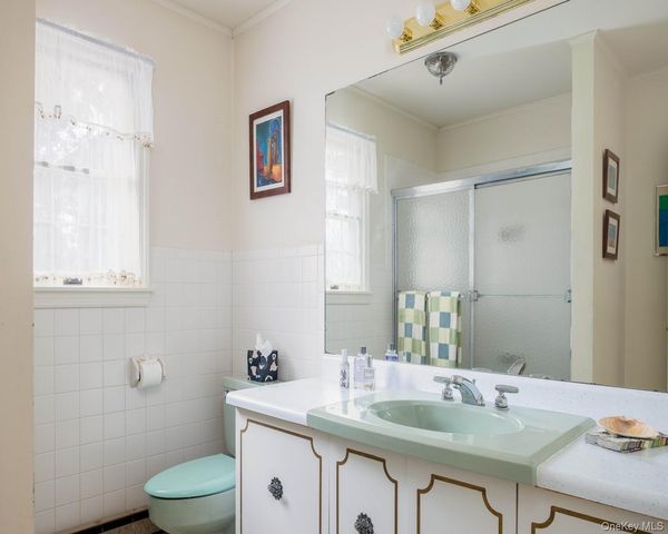 69 Oneck Road, Westhampton Beach, NY 11978