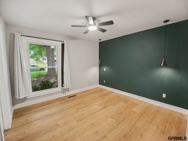 3840 Blackberry Circle, Lincoln, NE 68516