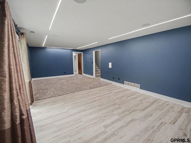 3840 Blackberry Circle, Lincoln, NE 68516