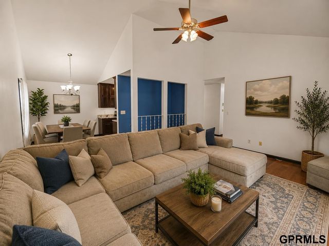 3840 Blackberry Circle, Lincoln, NE 68516