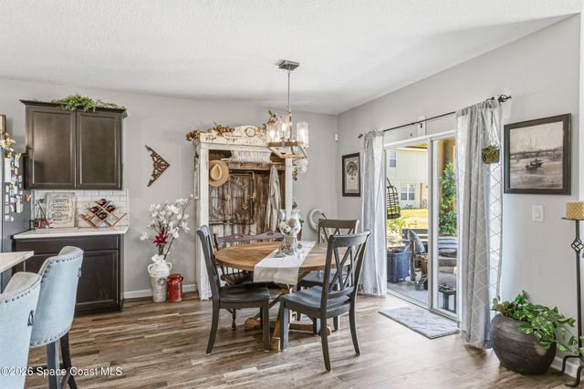 2213 Mccormack Way, Melbourne, FL 32935