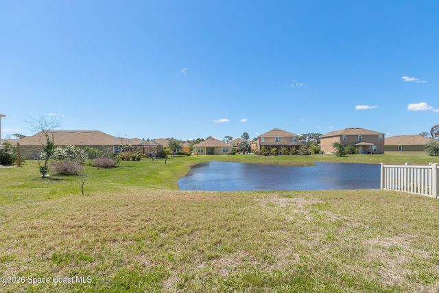 2213 Mccormack Way, Melbourne, FL 32935