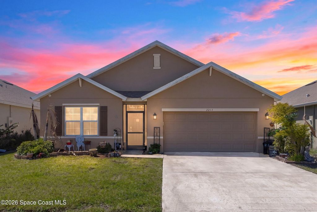 2213 Mccormack Way, Melbourne, FL 32935
