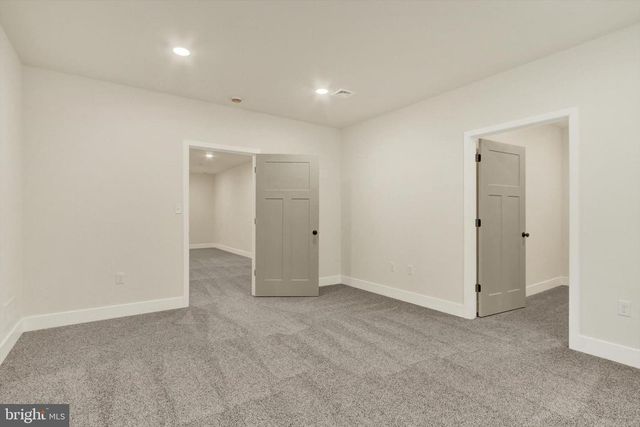 10842 SIERRA DR, Waynesboro, PA 17268