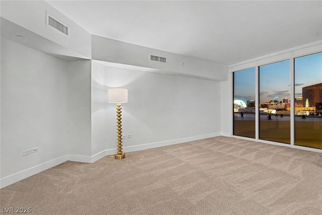 2877 Paradise Road 906, Las Vegas, NV 89109