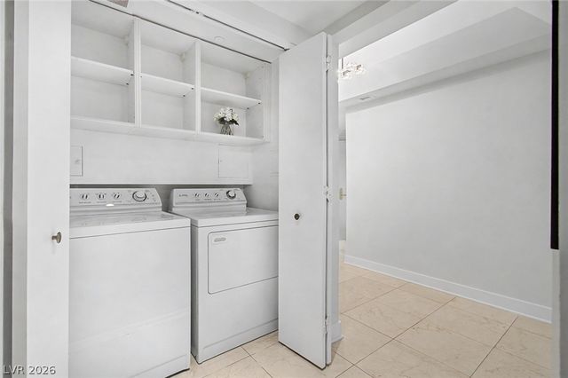 2877 Paradise Road 906, Las Vegas, NV 89109