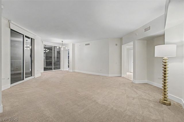 2877 Paradise Road 906, Las Vegas, NV 89109