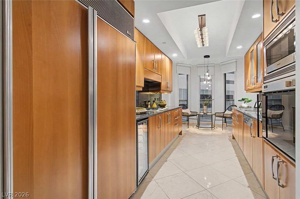 2877 Paradise Road 906, Las Vegas, NV 89109