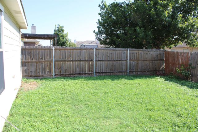 5820 Show Master Lane, Fort Worth, TX 76179