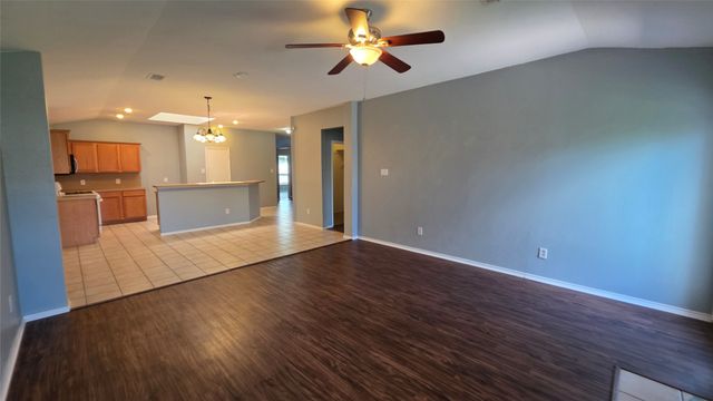 5820 Show Master Lane, Fort Worth, TX 76179