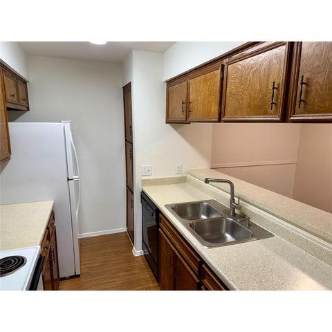 10616 Mellow MDWS 26C, Austin, TX 78750