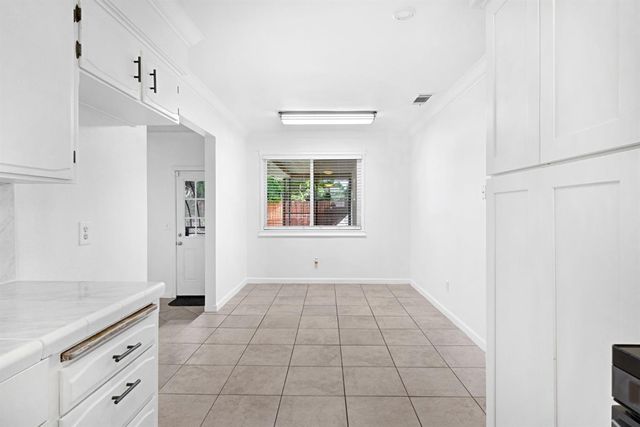 4897 E Platt Avenue, Fresno, CA 93727