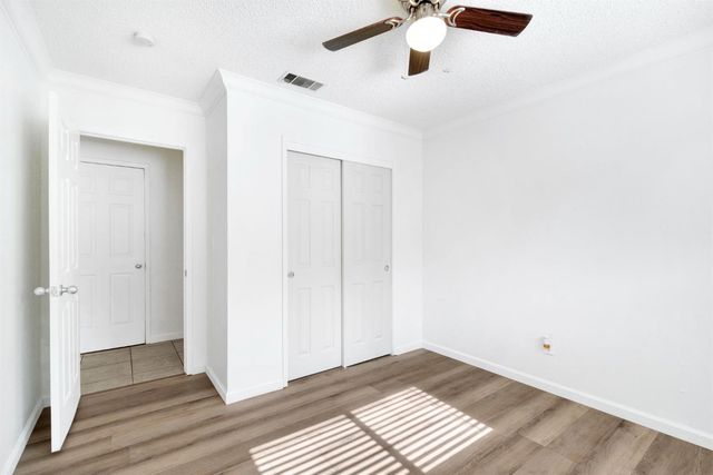4897 E Platt Avenue, Fresno, CA 93727
