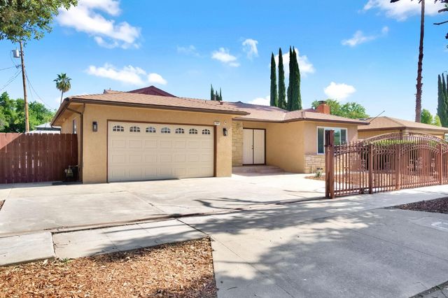4897 E Platt Avenue, Fresno, CA 93727