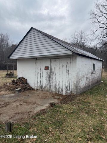 1435 Knob Creek Rd, Shepherdsville, KY 40165