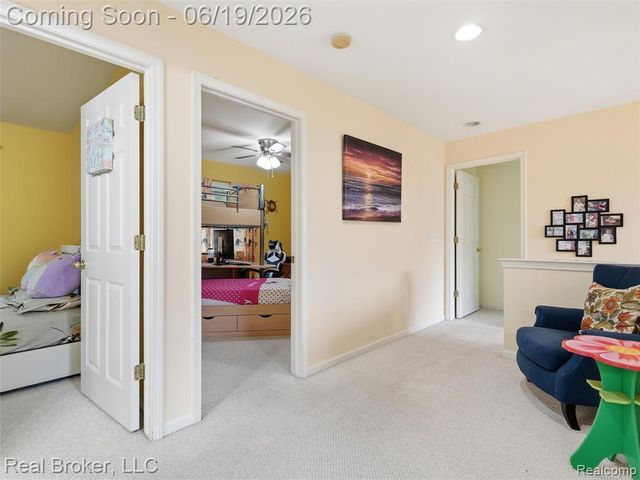 6729 Eckerman Drive, Troy, MI 48085