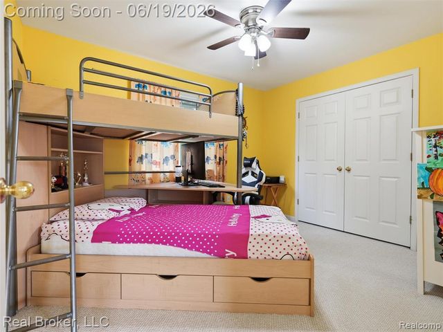 6729 Eckerman Drive, Troy, MI 48085