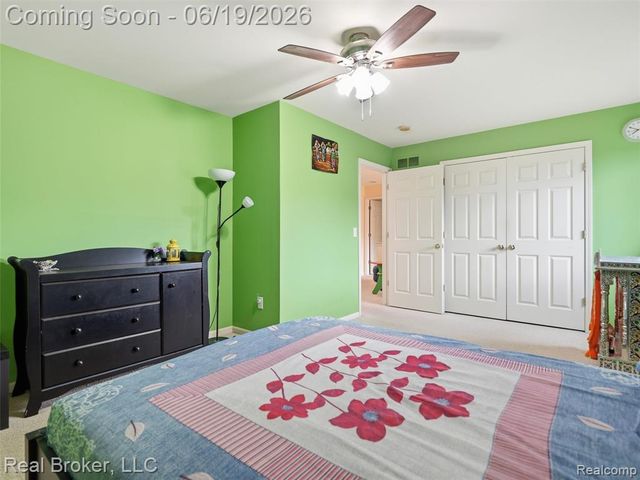 6729 Eckerman Drive, Troy, MI 48085